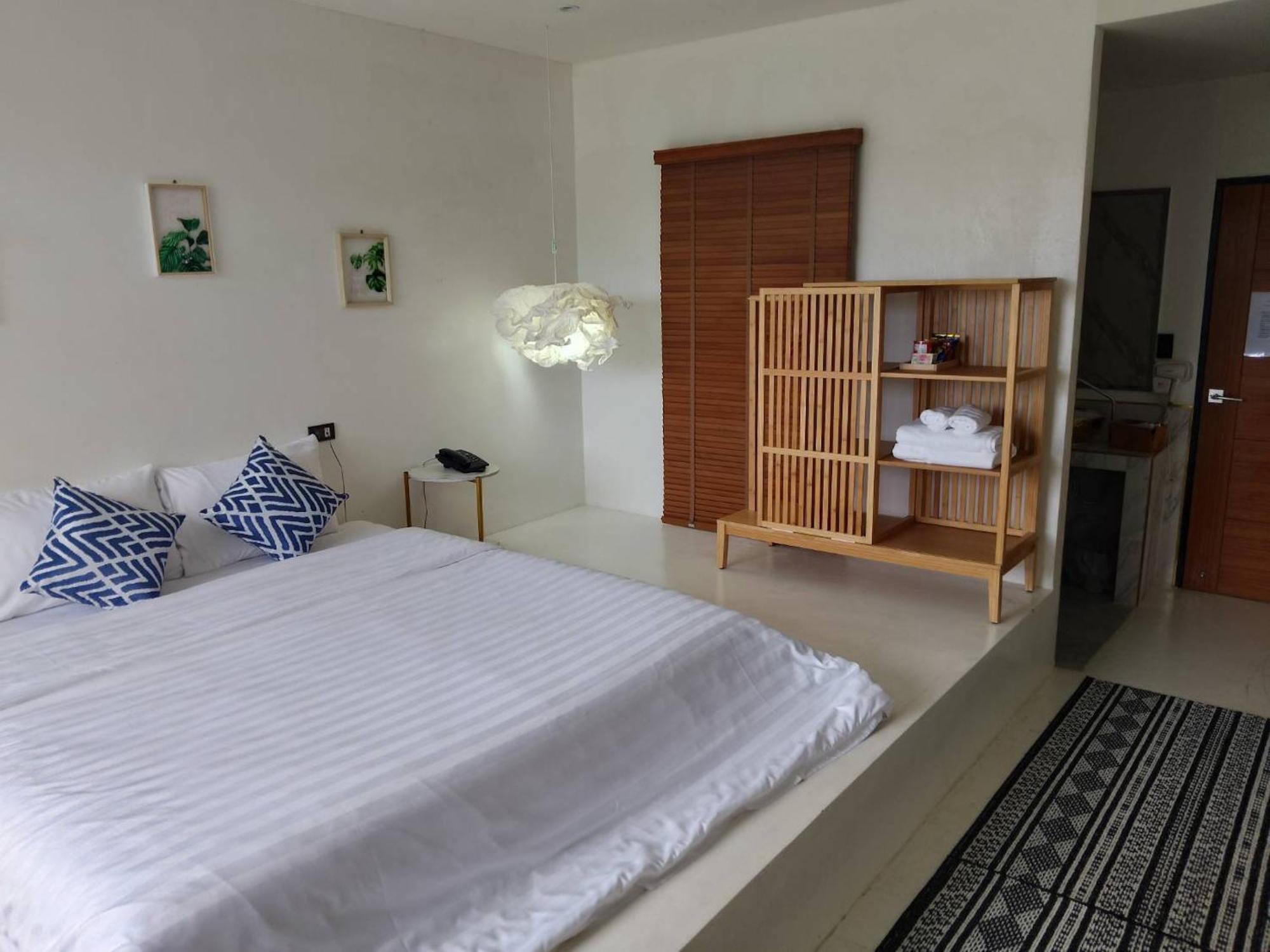 R Resident Resort Phetchaburi Bagian luar foto